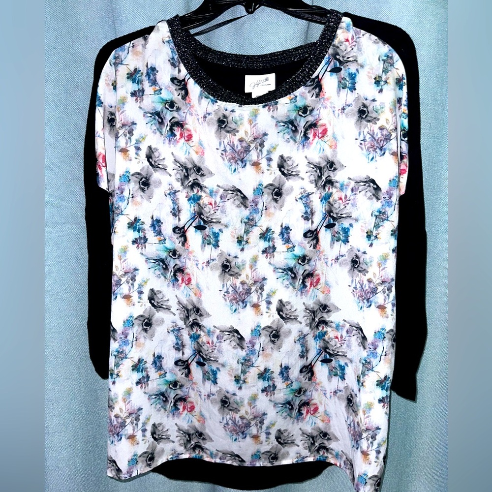Jaclyn Smith Collection Women’s Sz M Lightweight Floral Dolman Sleeve Top